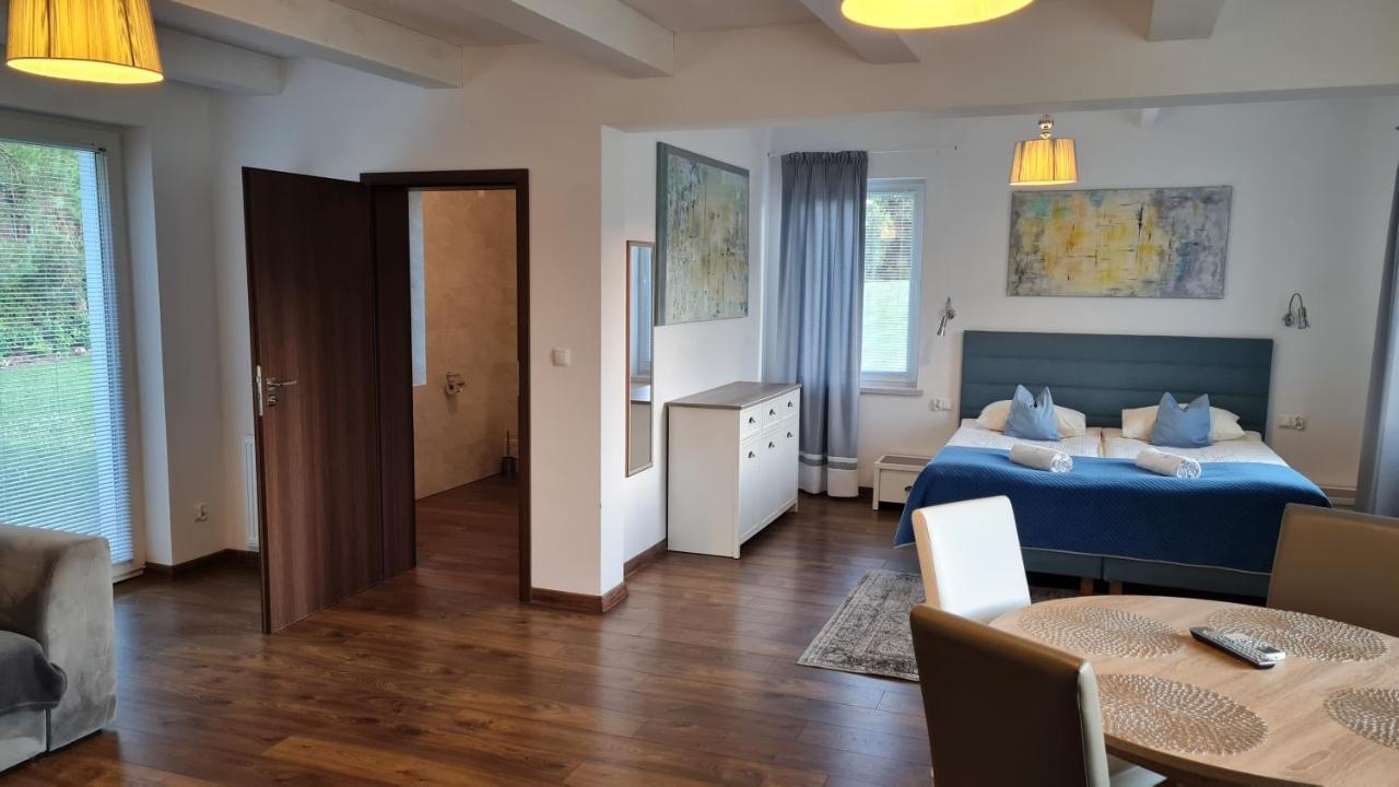 Villa Sadula - Apartamenty na Mazurach Stare Sady Exterior foto