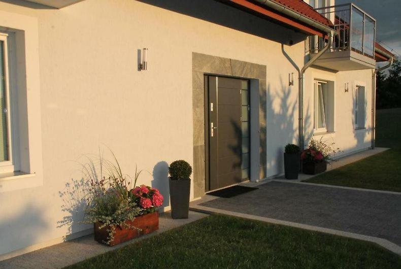 Villa Sadula - Apartamenty na Mazurach Stare Sady Exterior foto